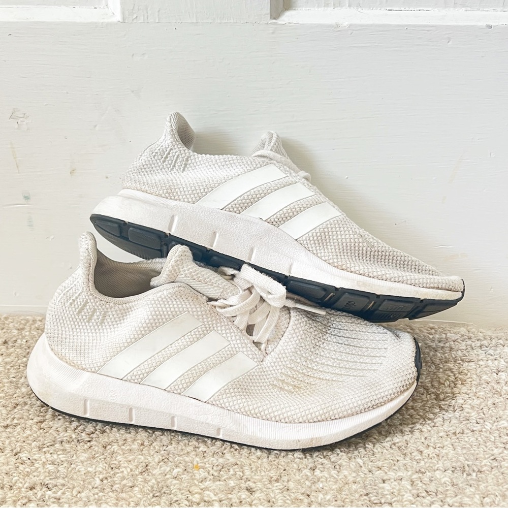 ADIDAS SNEAKERS